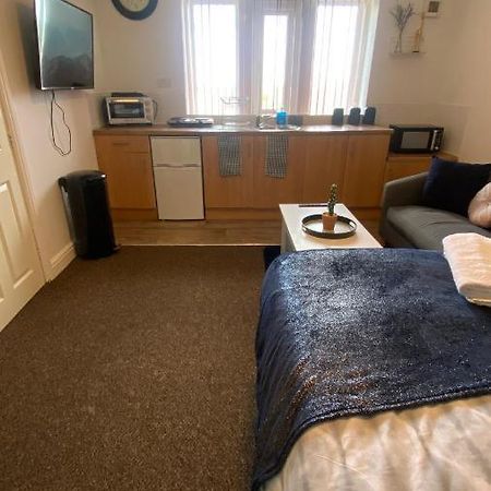 Apartament Bv Cosy Studio Eleven At Deighton Huddersfield Zewnętrze zdjęcie