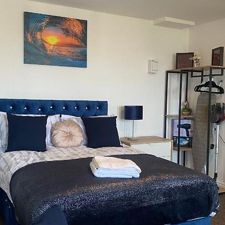 Apartament Bv Cosy Studio Eleven At Deighton Huddersfield Zewnętrze zdjęcie