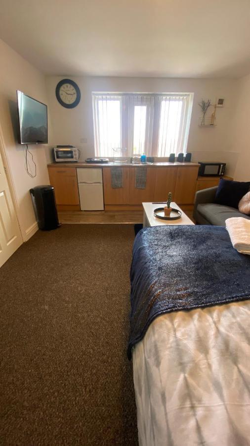 Apartament Bv Cosy Studio Eleven At Deighton Huddersfield Zewnętrze zdjęcie