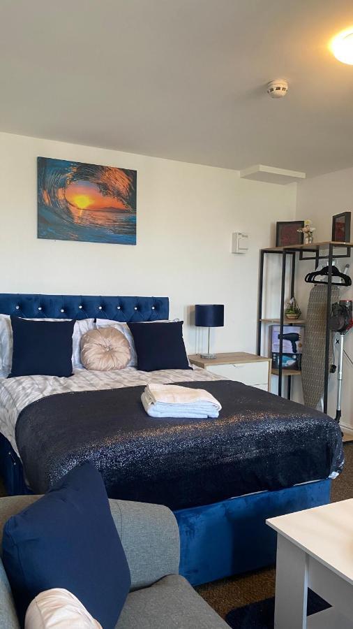 Apartament Bv Cosy Studio Eleven At Deighton Huddersfield Zewnętrze zdjęcie