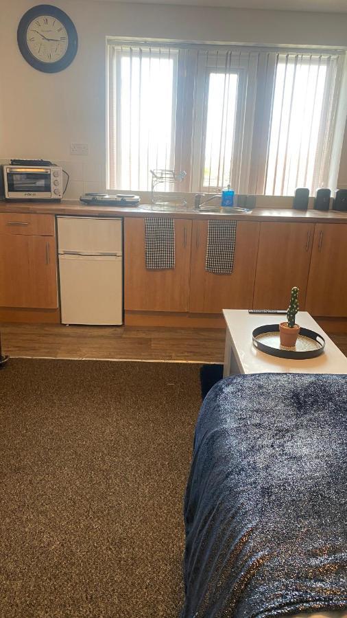 Apartament Bv Cosy Studio Eleven At Deighton Huddersfield Zewnętrze zdjęcie