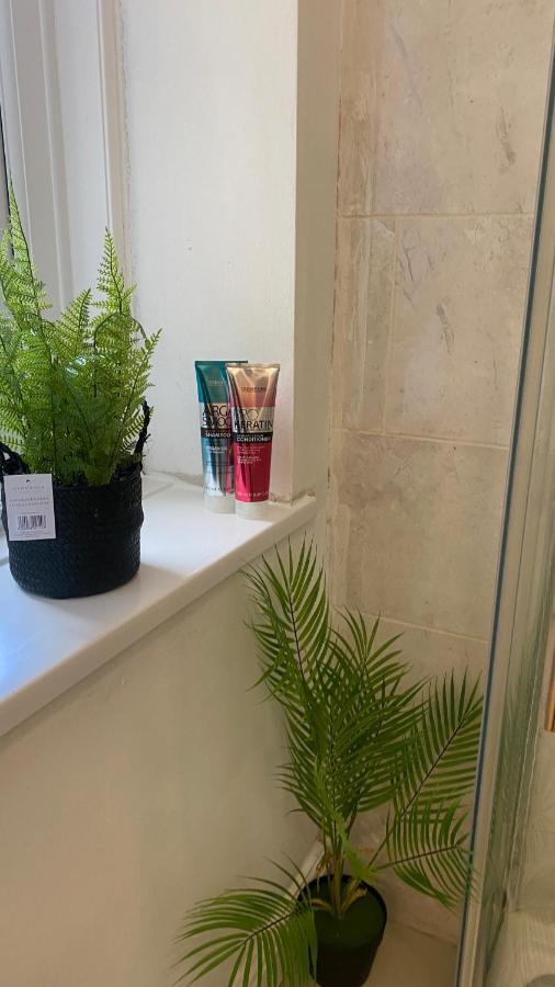 Apartament Bv Cosy Studio Eleven At Deighton Huddersfield Zewnętrze zdjęcie